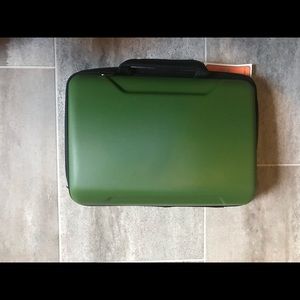 Miele Swiss Laptop Case New